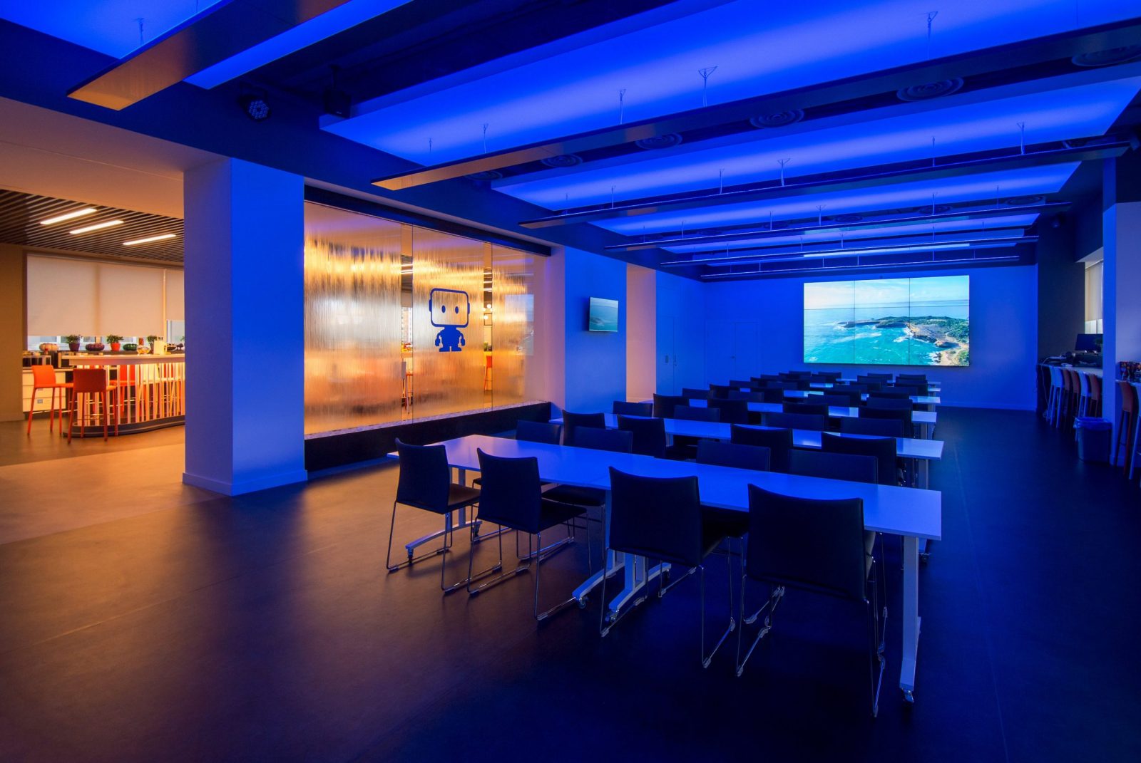 Interior design of conference rooms 5