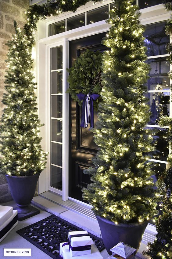 Рождественские декорации: как гармонично украсить дом к праздникам и не превратить в хаос из дождика 2 1